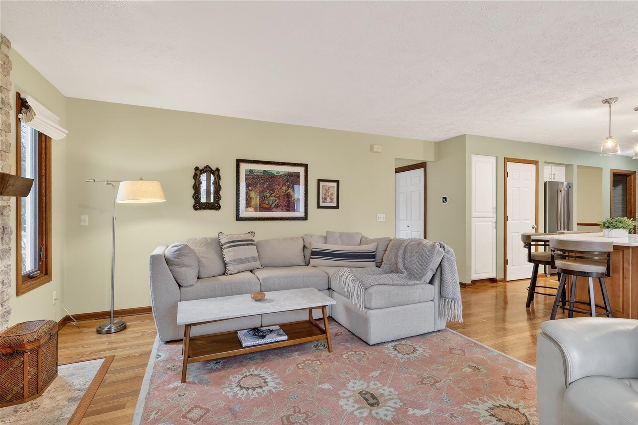 2719 Pine Dunes Drive
