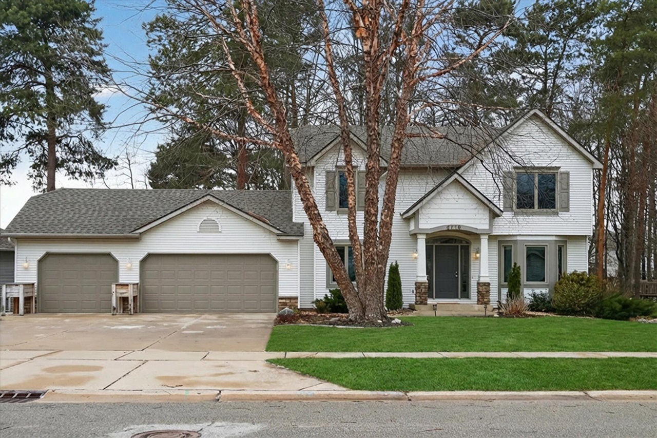 2719 Pine Dunes Drive