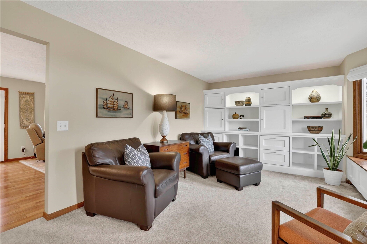 2719 Pine Dunes Drive