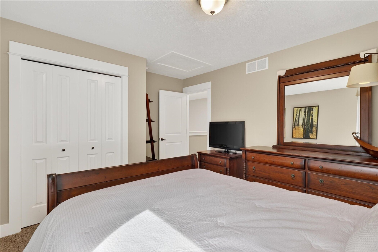 12951 Wildview Drive