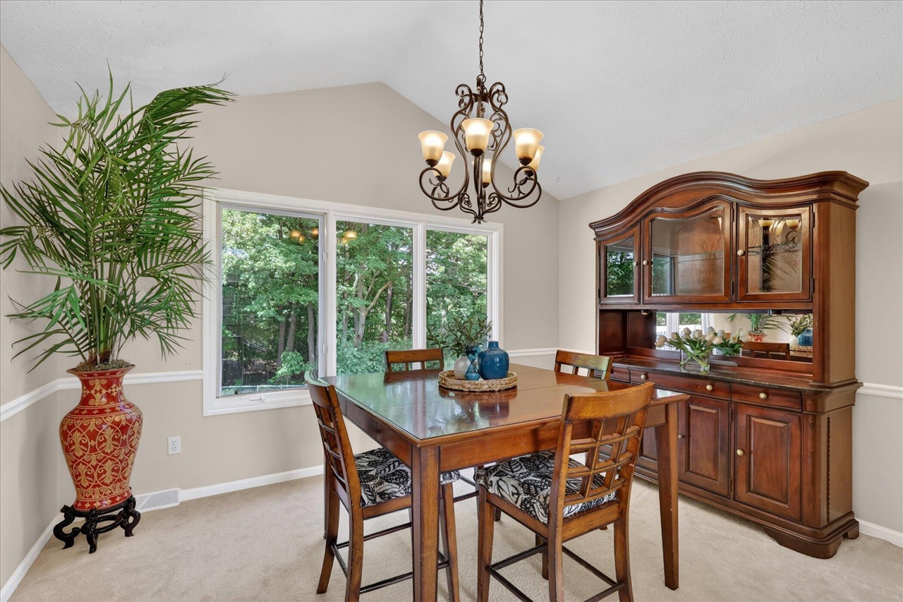 2467 Palm Dale Drive