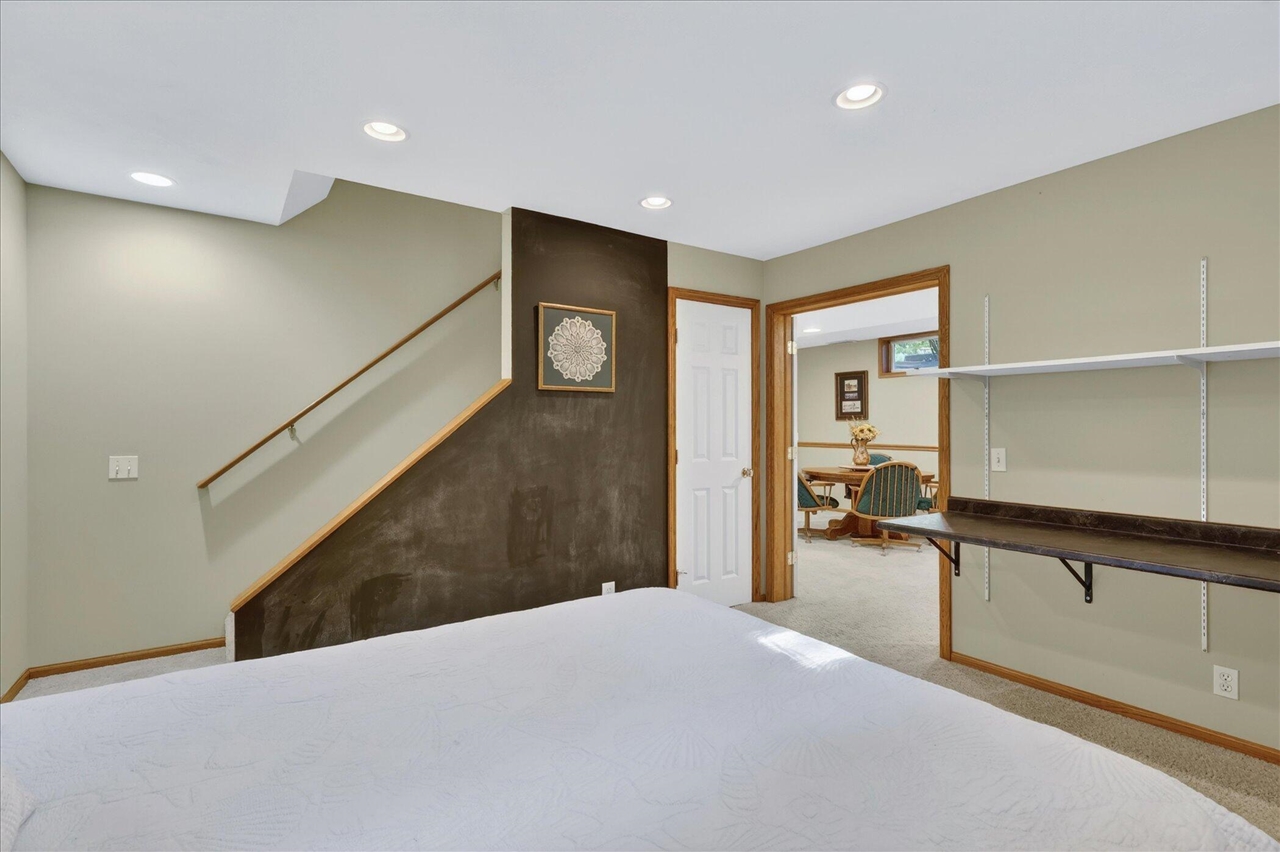 14846 Birdsong Lane