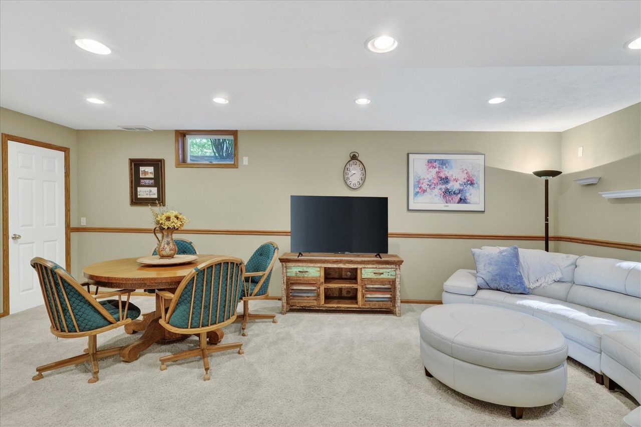 14846 Birdsong Lane