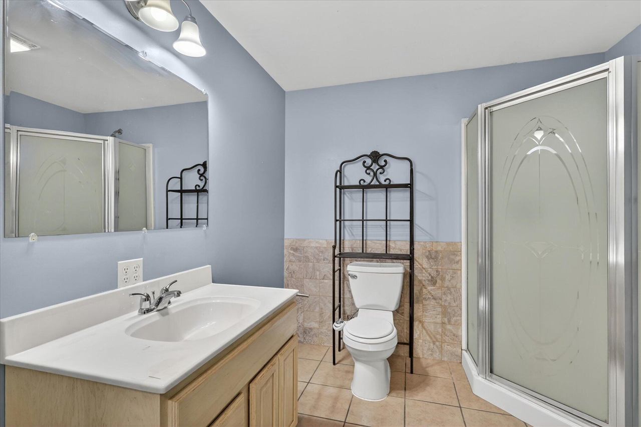 2869 Ridgecrest Drive