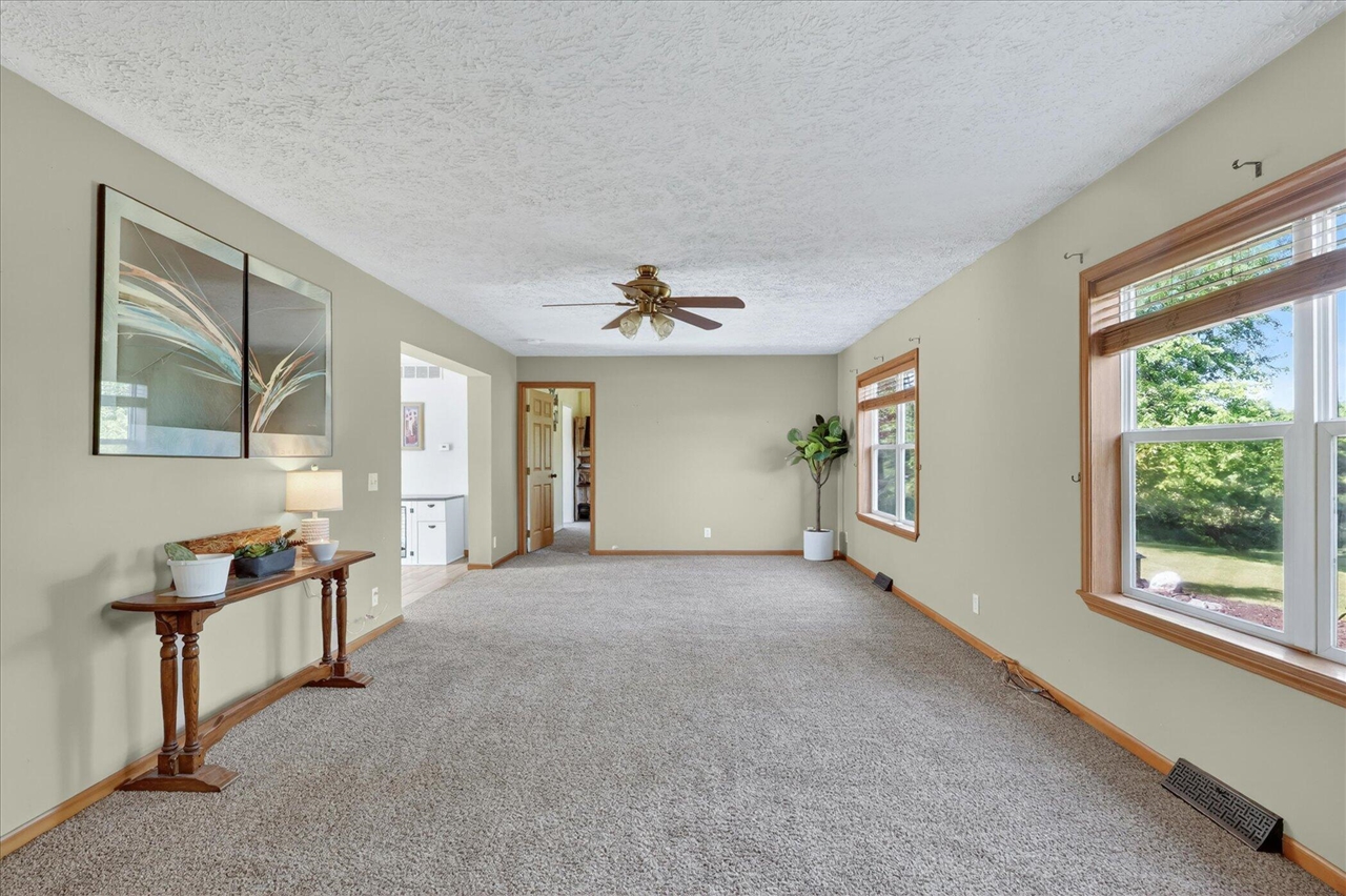 2869 Ridgecrest Drive