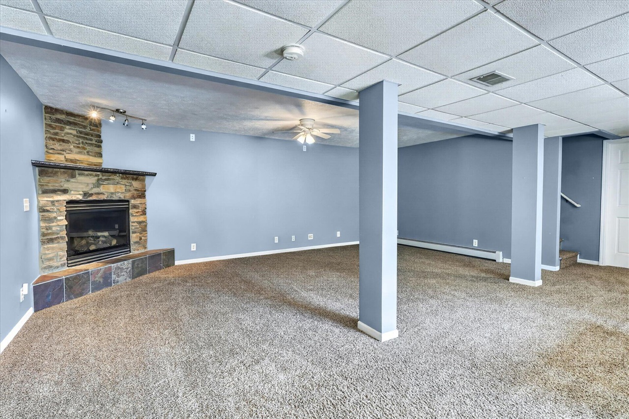 2869 Ridgecrest Drive