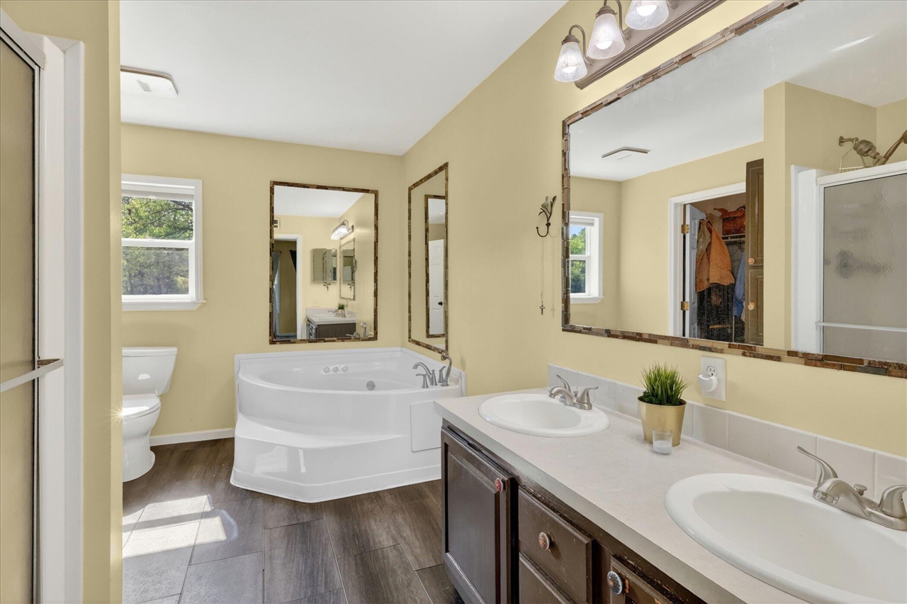 2869 Ridgecrest Drive