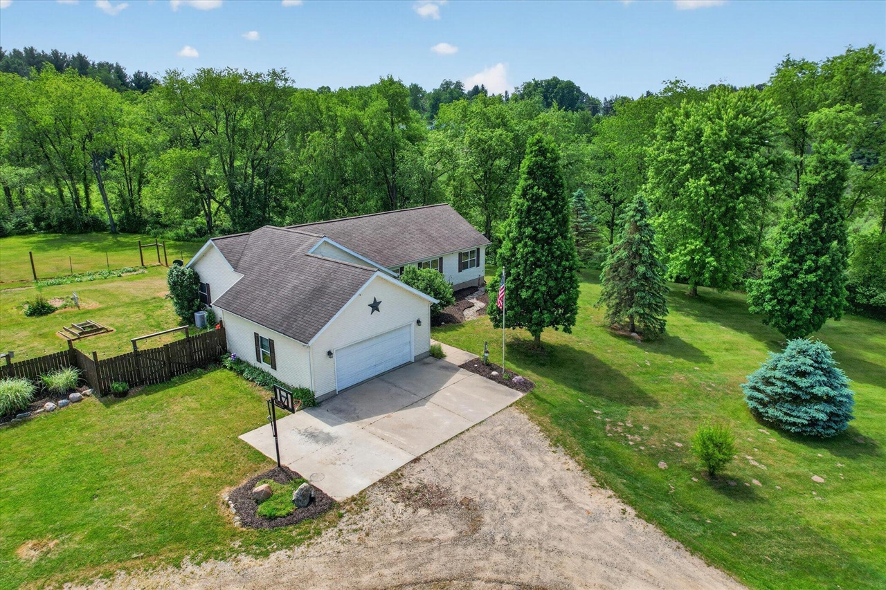 2869 Ridgecrest Drive