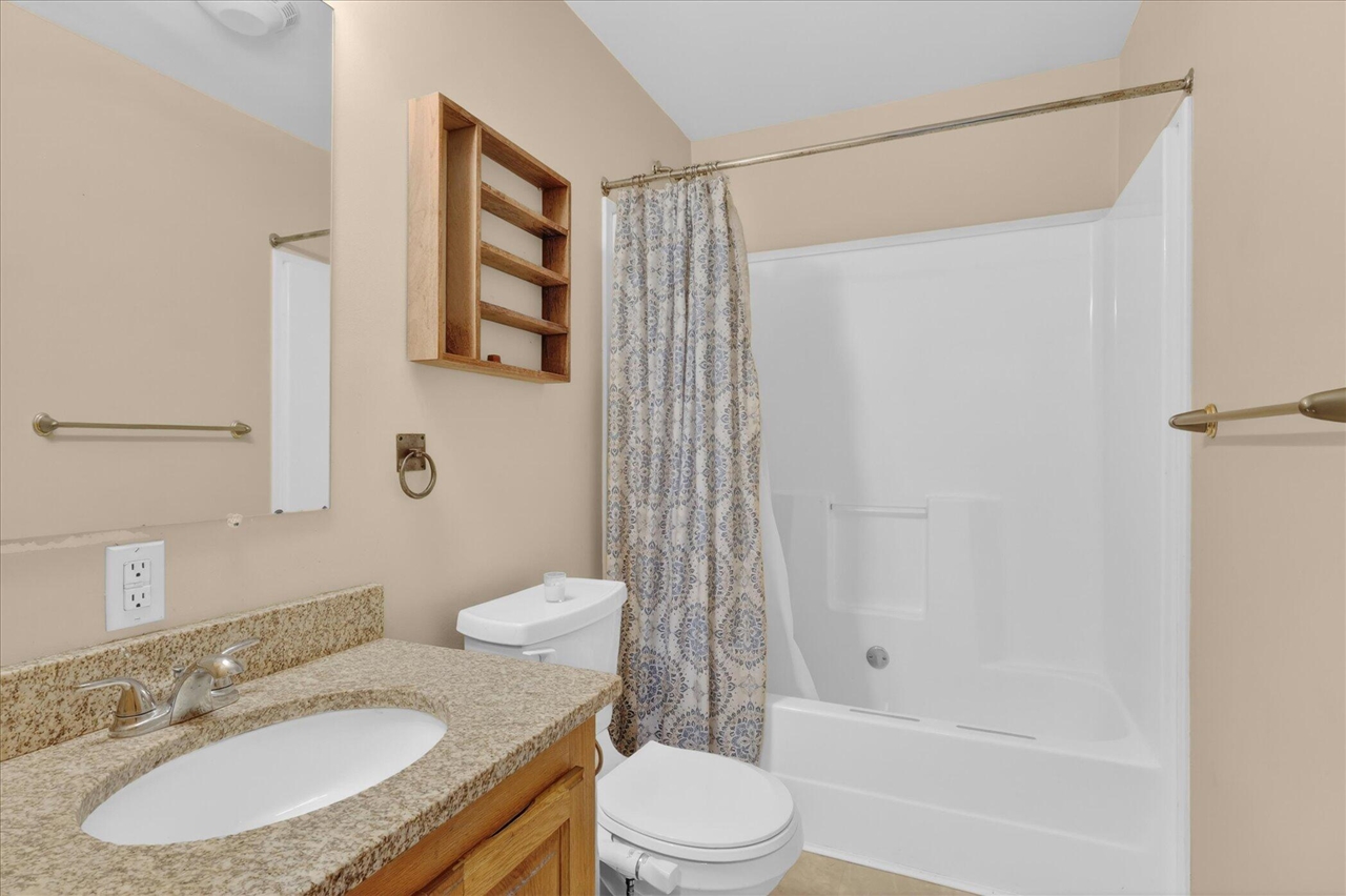 2869 Ridgecrest Drive
