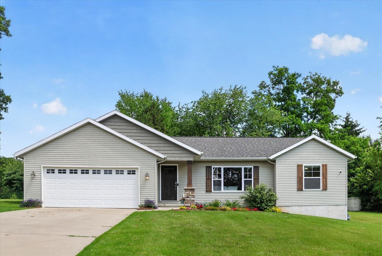 2747 4 Mile Road