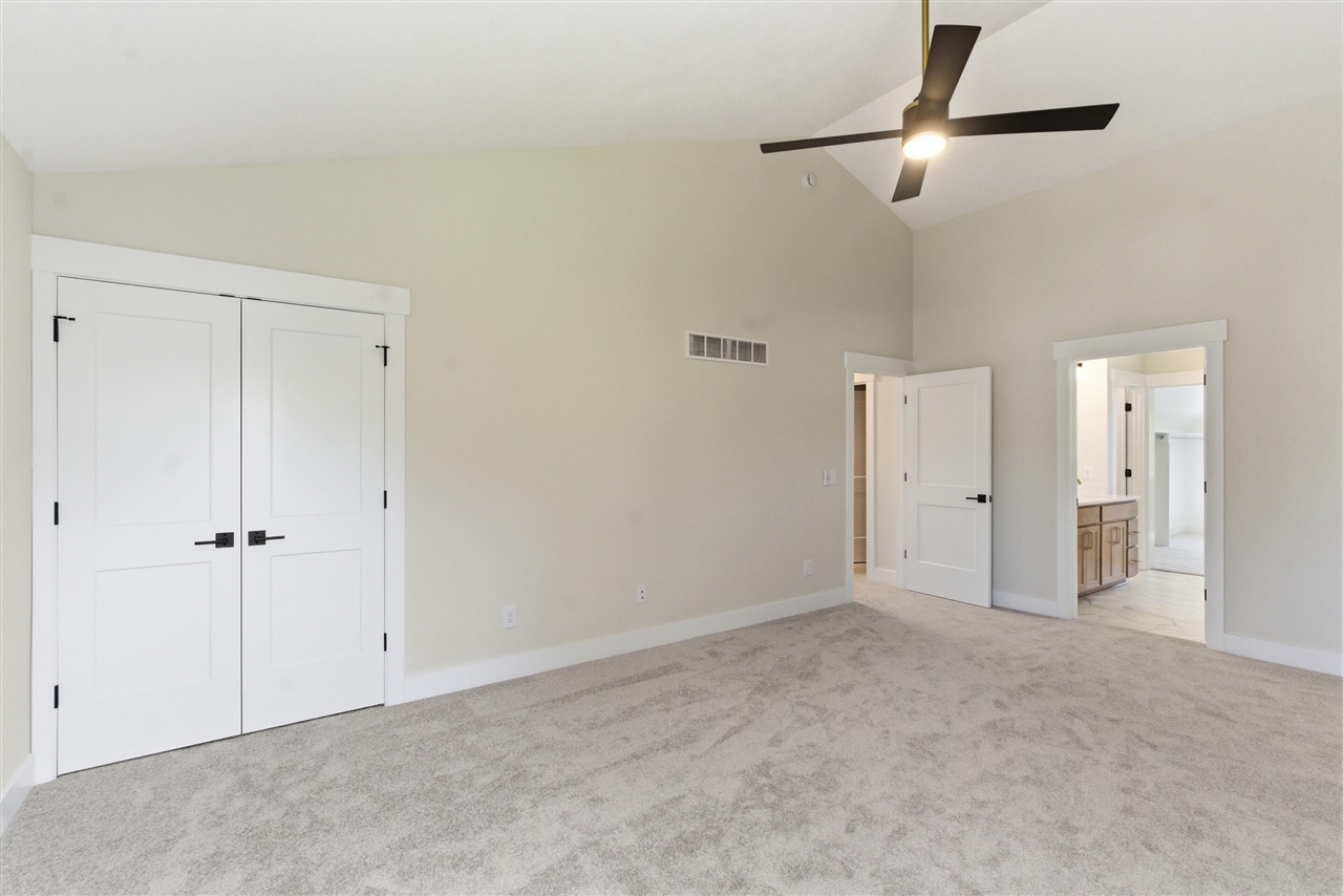 9933 Honey Creek Trail