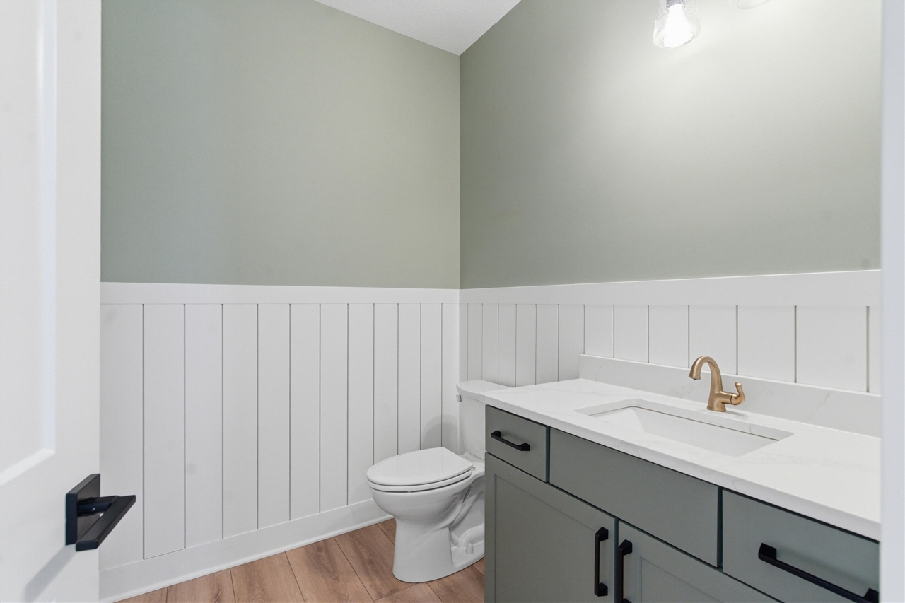9933 Honey Creek Trail