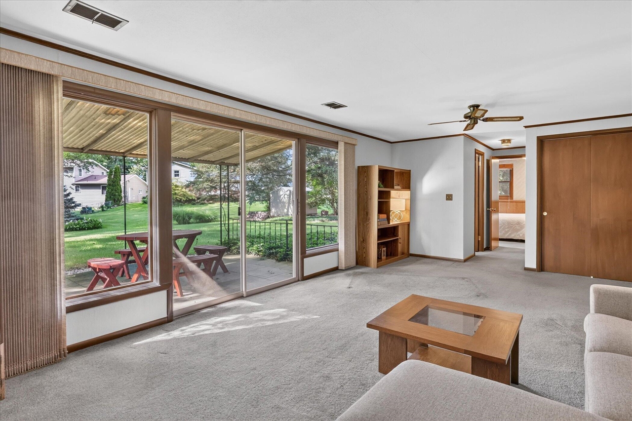5073 Hillwood Court