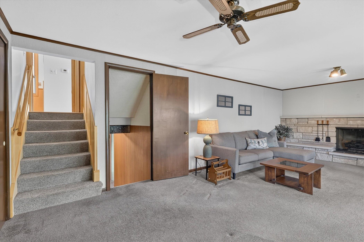 5073 Hillwood Court