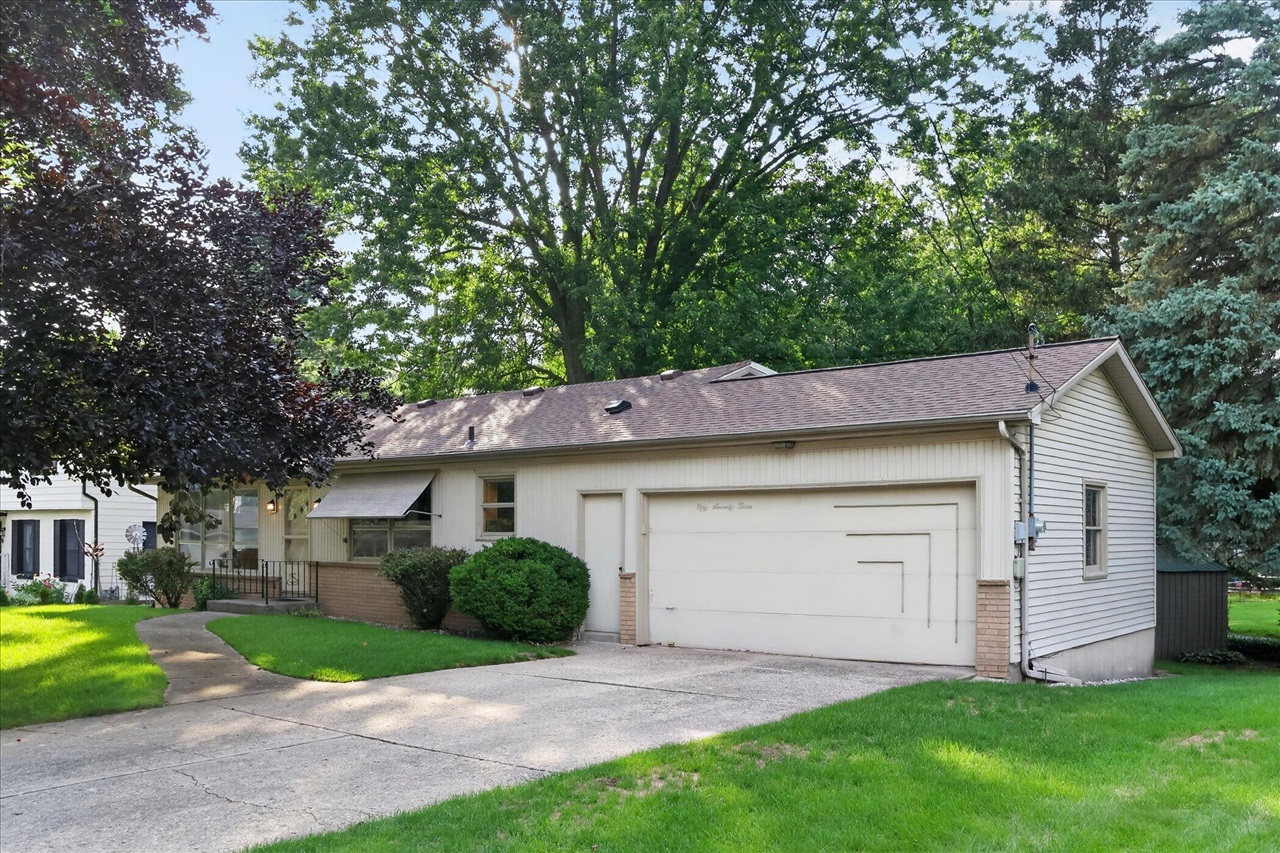 5073 Hillwood Court