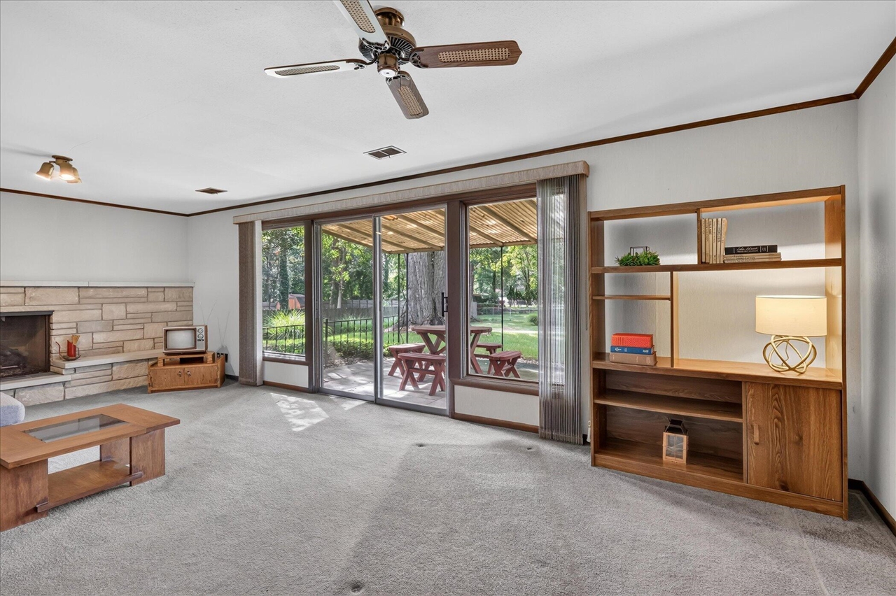 5073 Hillwood Court