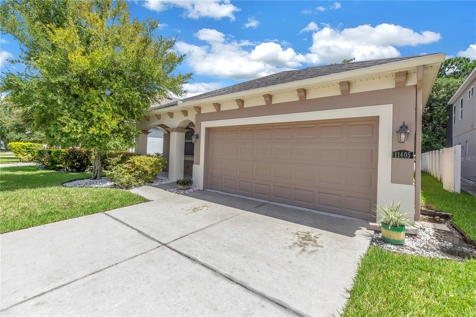 11405 QUIET FOREST DR