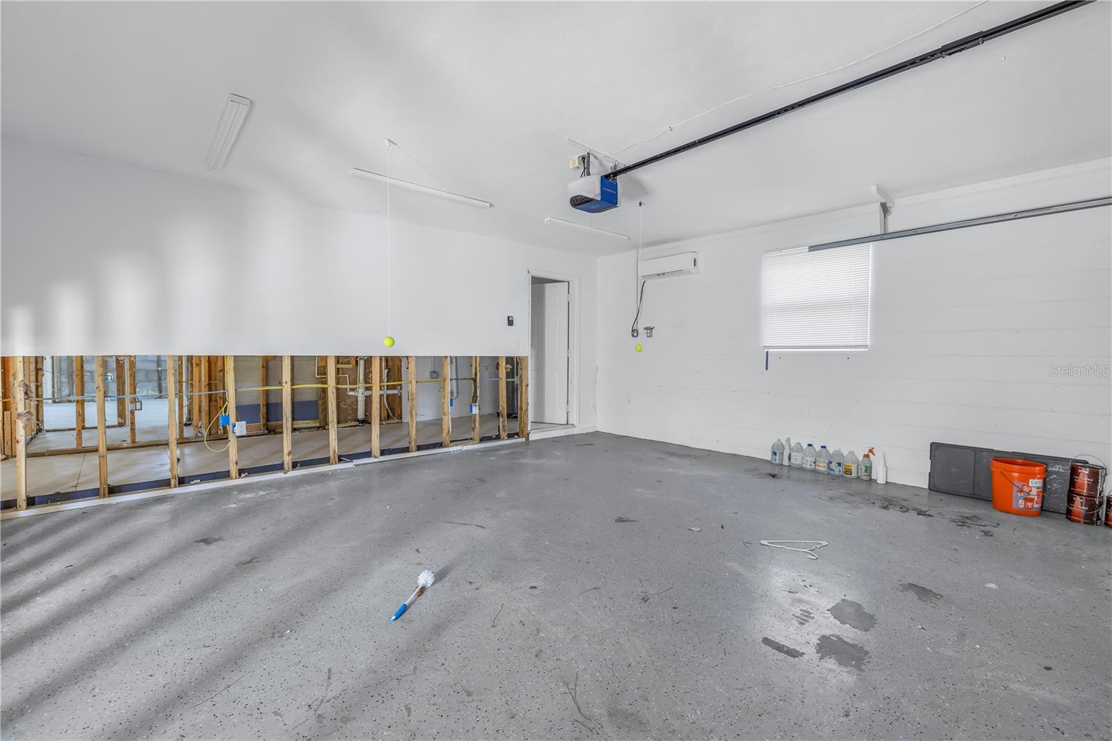 6400 BAYOU GRANDE BLVD