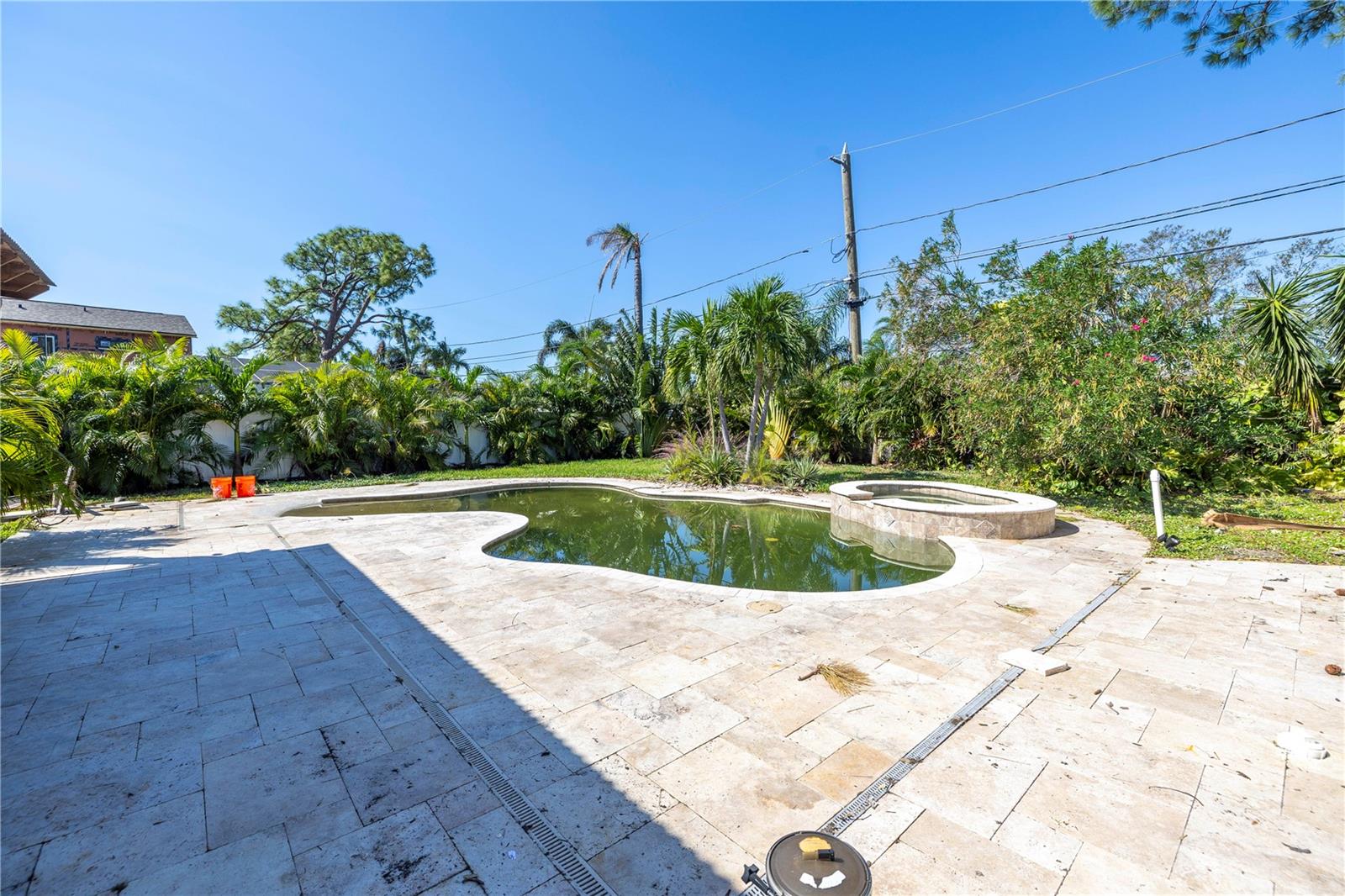 6400 BAYOU GRANDE BLVD