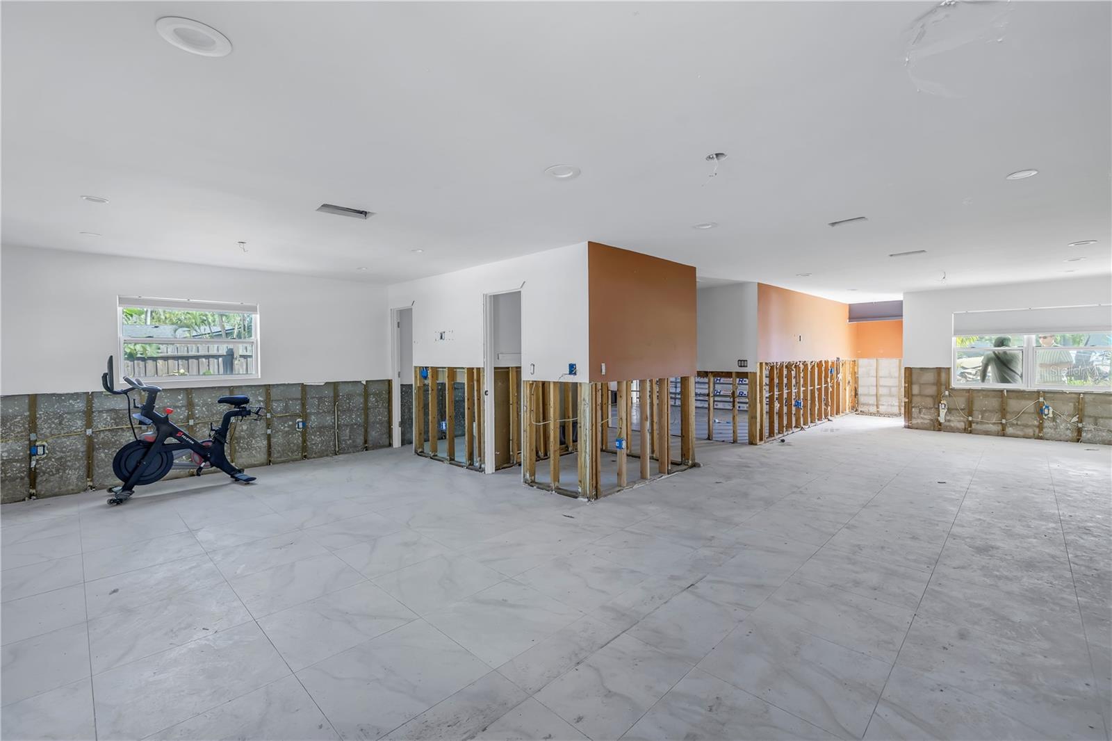 6400 BAYOU GRANDE BLVD