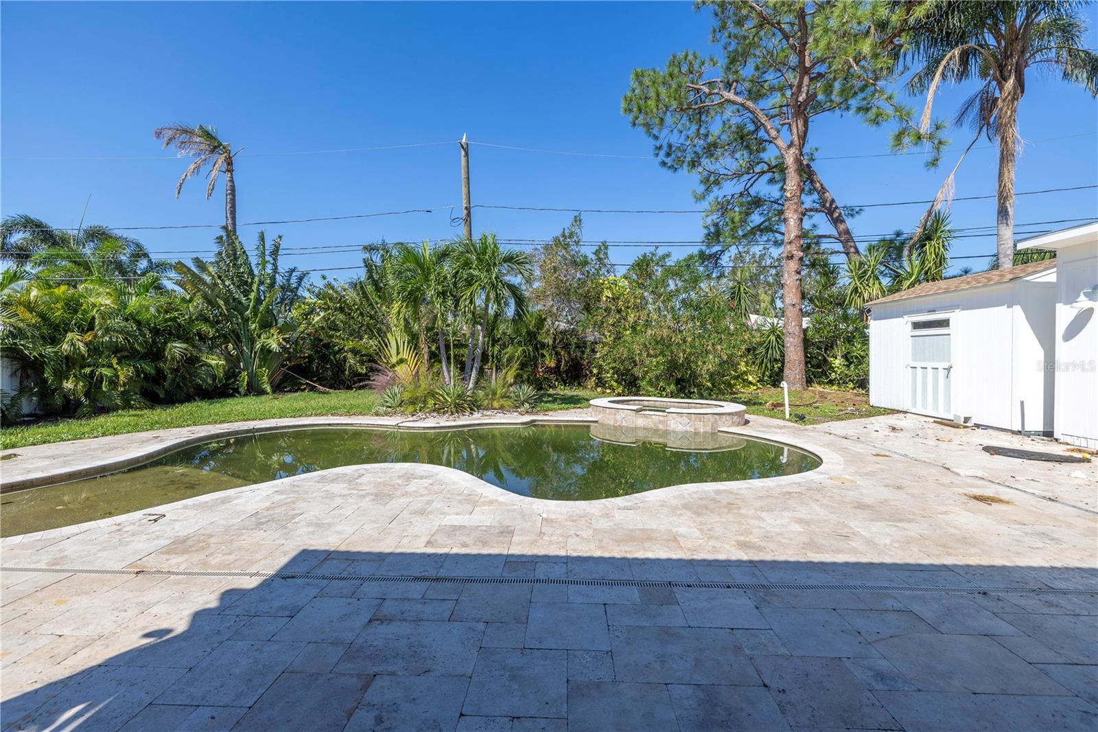 6400 BAYOU GRANDE BLVD