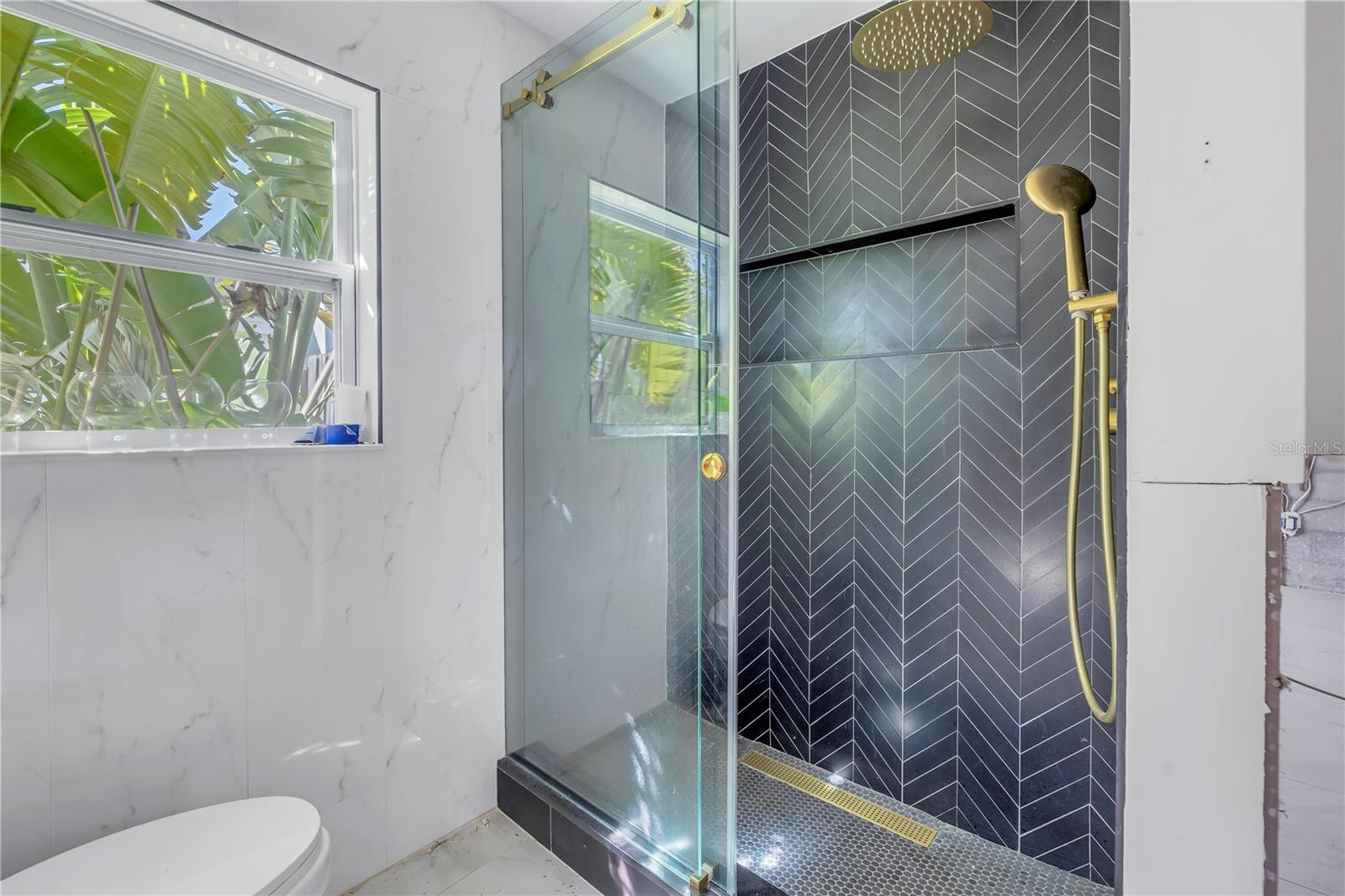 6400 BAYOU GRANDE BLVD