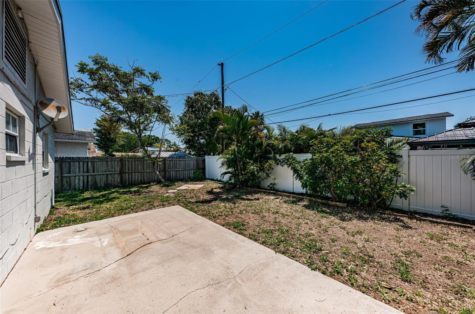 1850 MARYLAND AVE NE