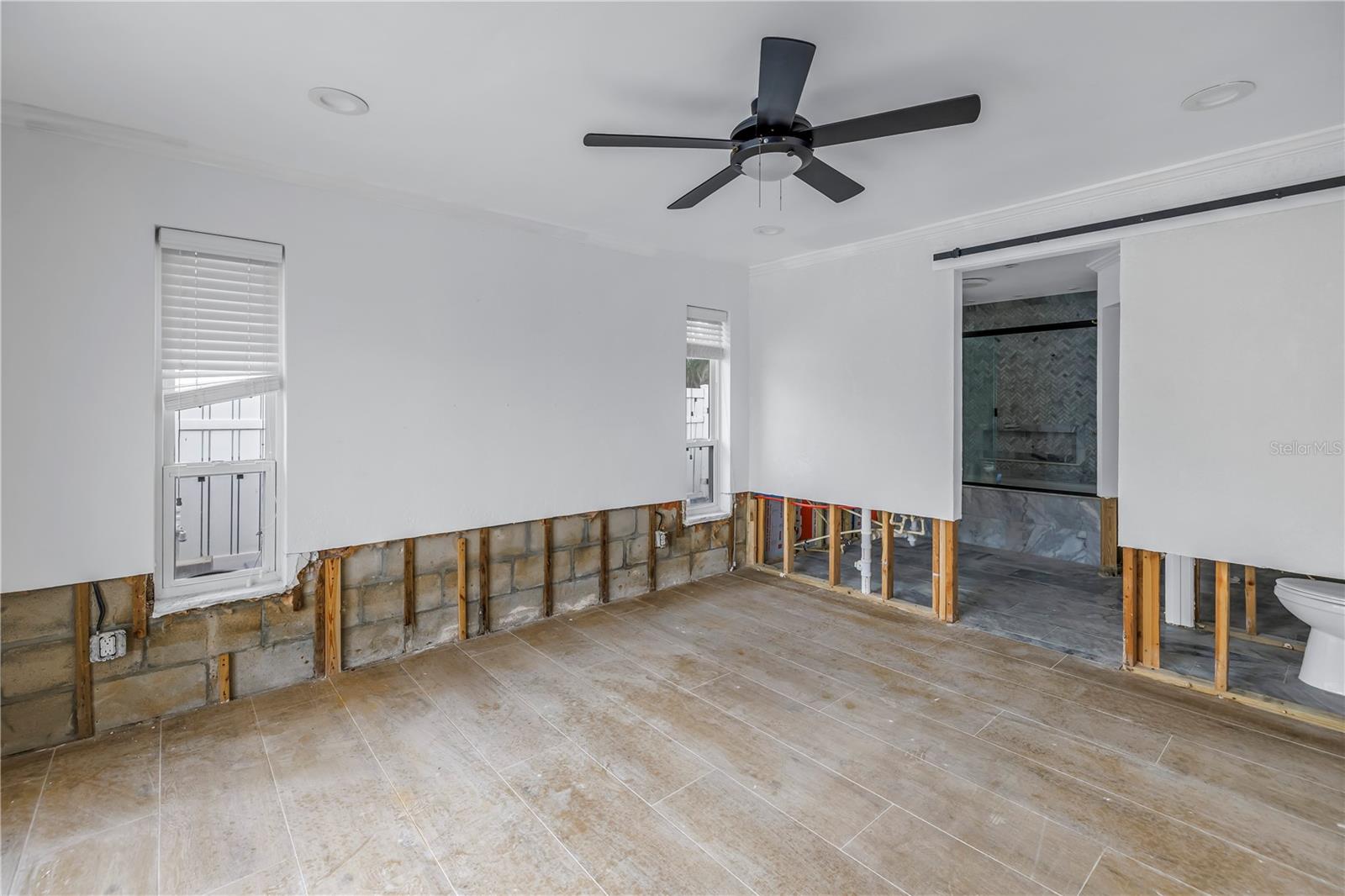 6345 TANGLEWOOD DR NE