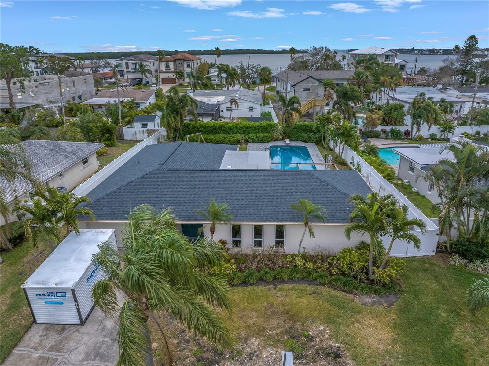 6345 TANGLEWOOD DR NE