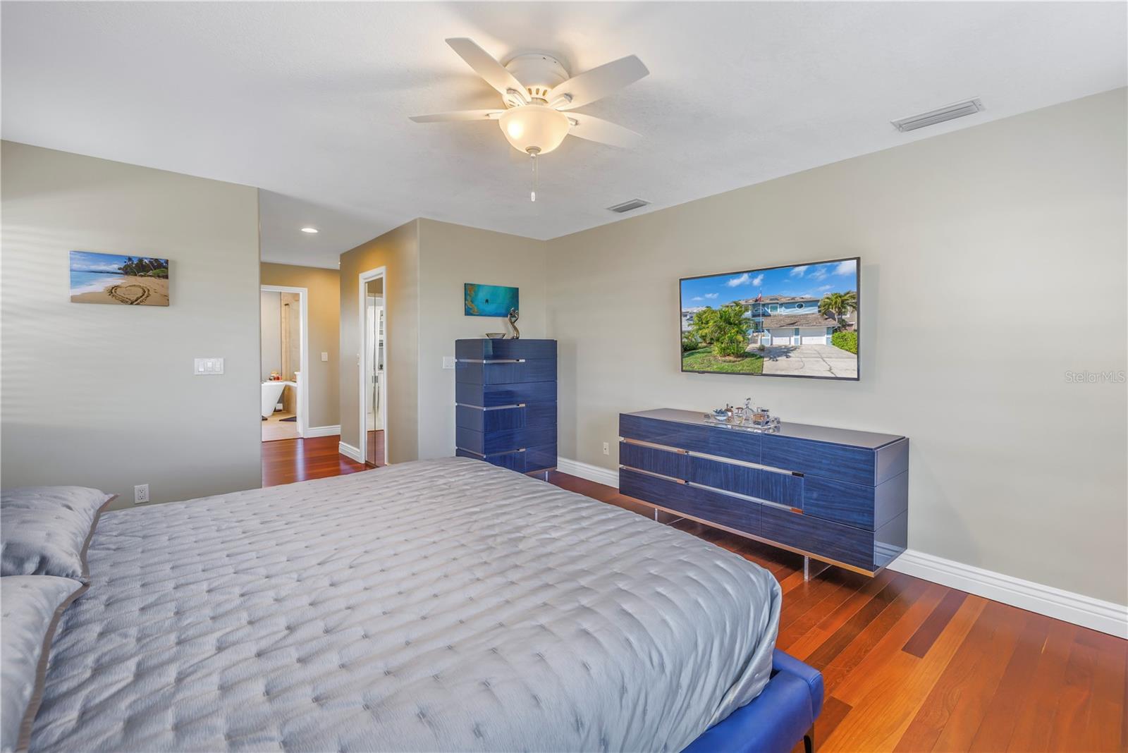 7284 PEBBLE BEACH LN