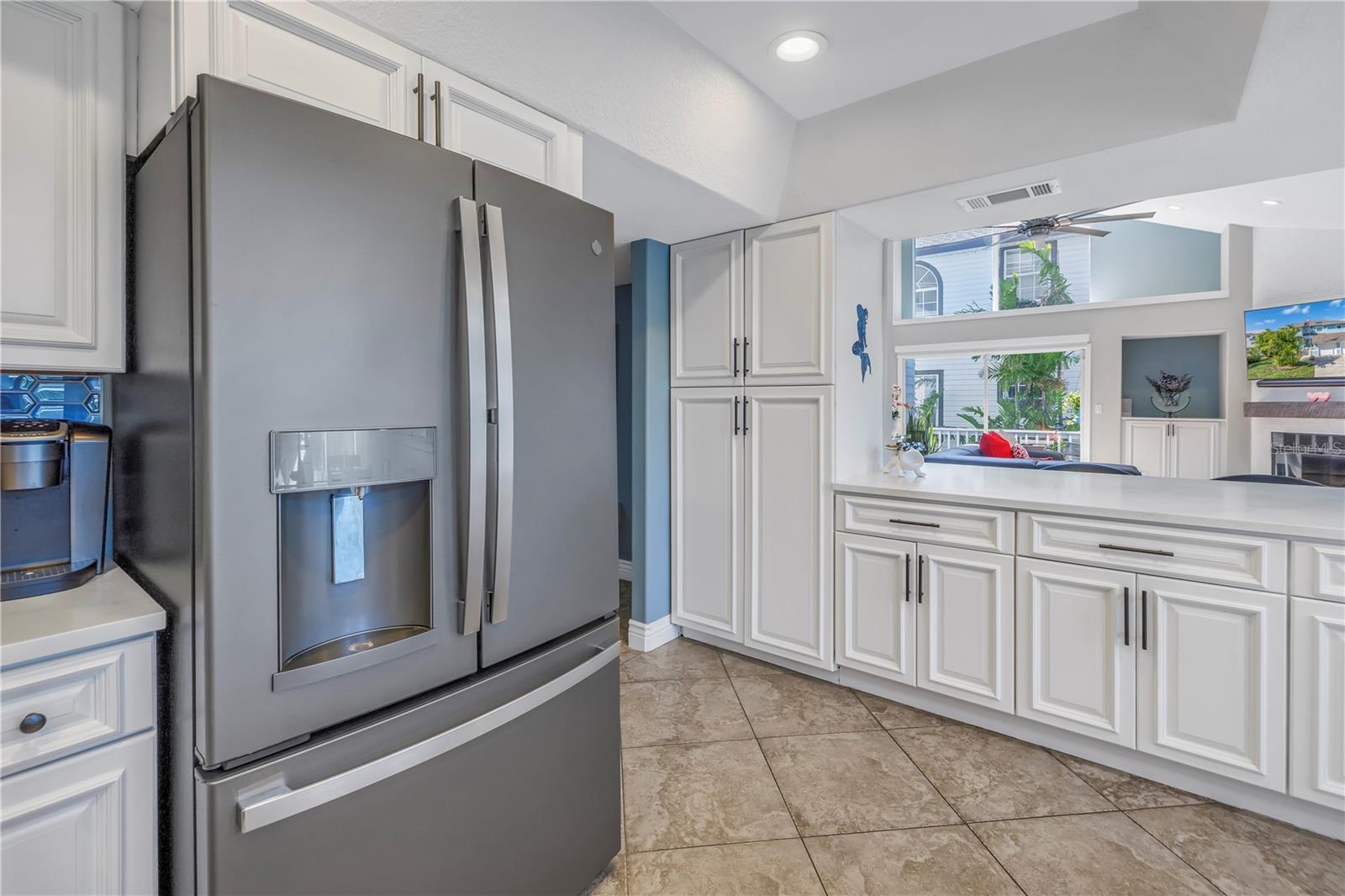 7284 PEBBLE BEACH LN