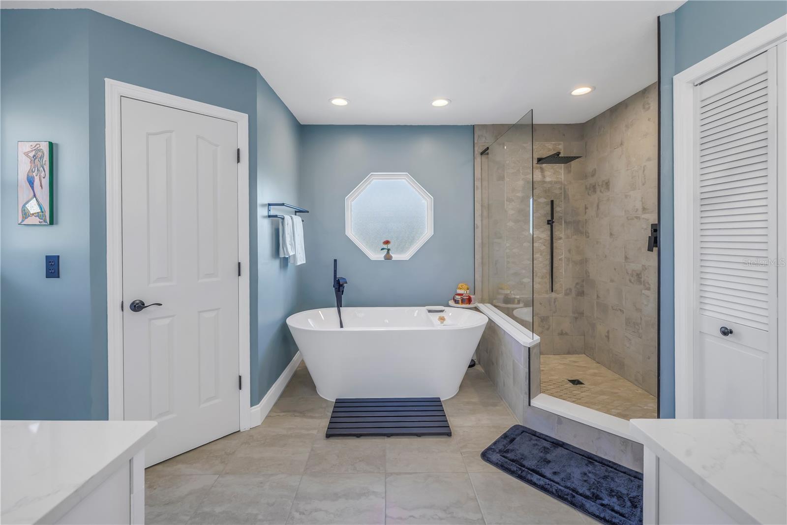 7284 PEBBLE BEACH LN