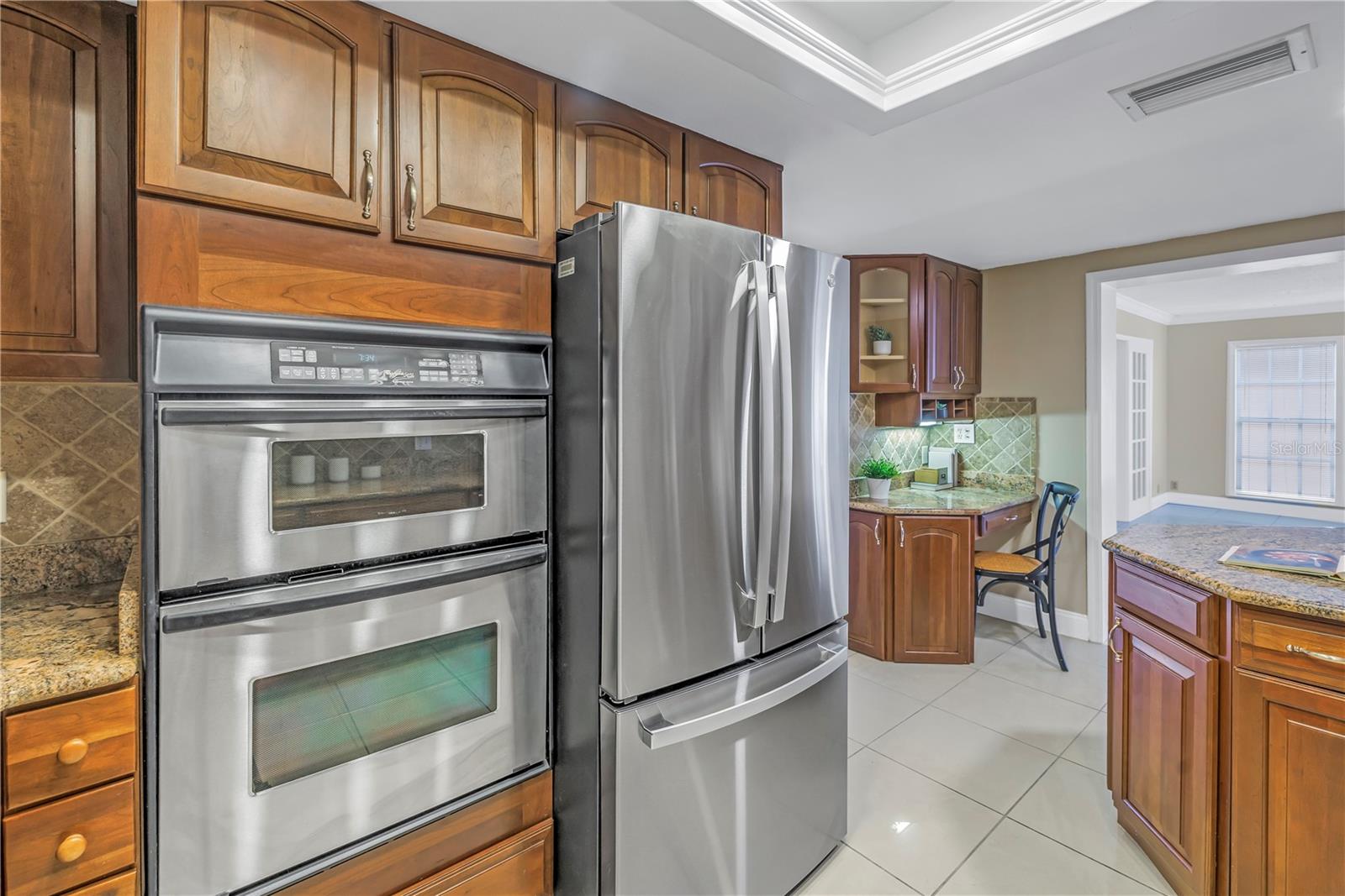 2267 HERON CIR