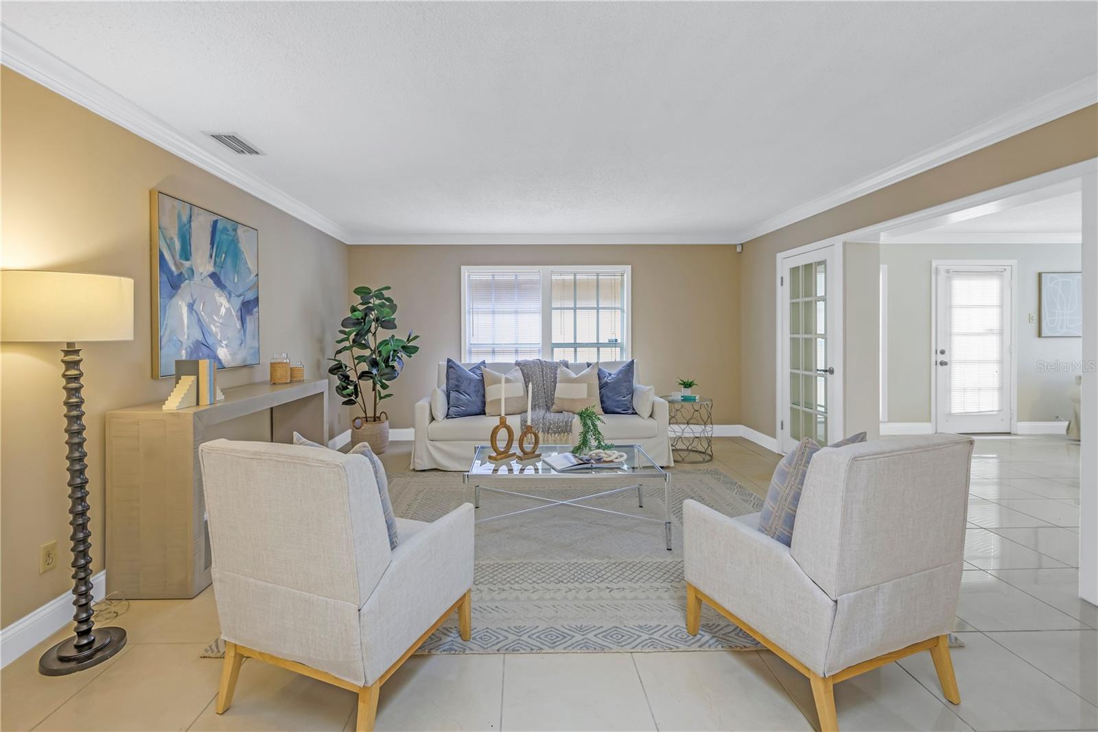 2267 HERON CIR