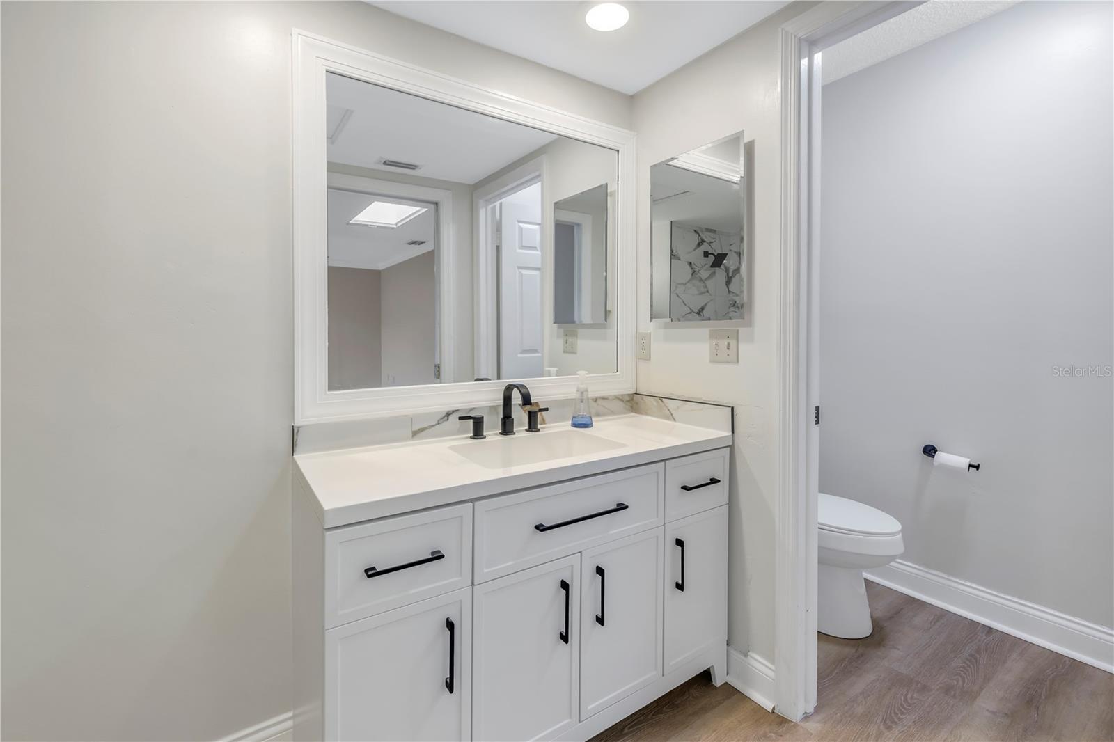 2267 HERON CIR