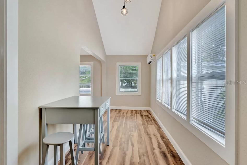 828 22ND AVE N #Apt. 1/2