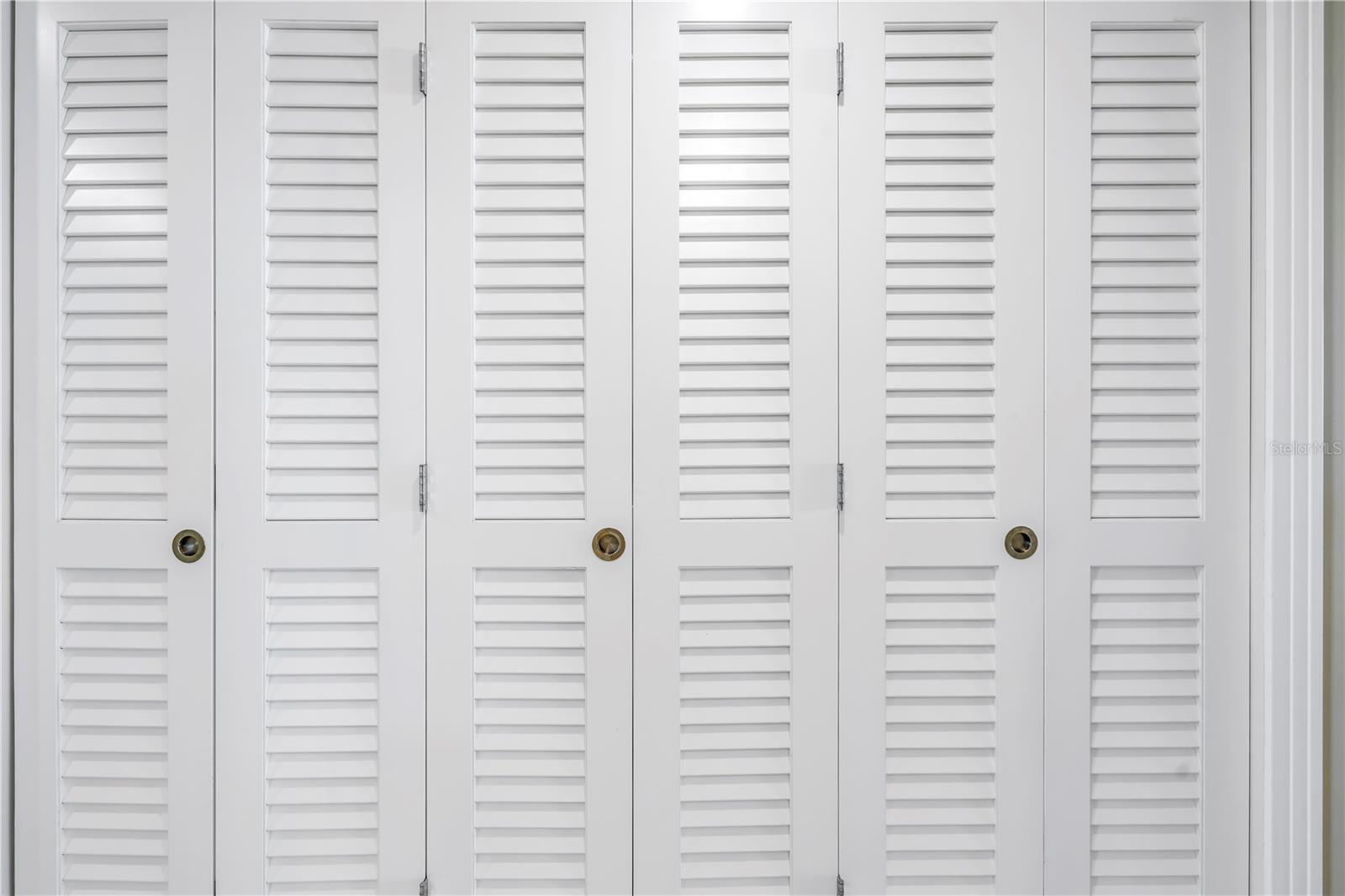 1325 SNELL ISLE BLVD NE #611