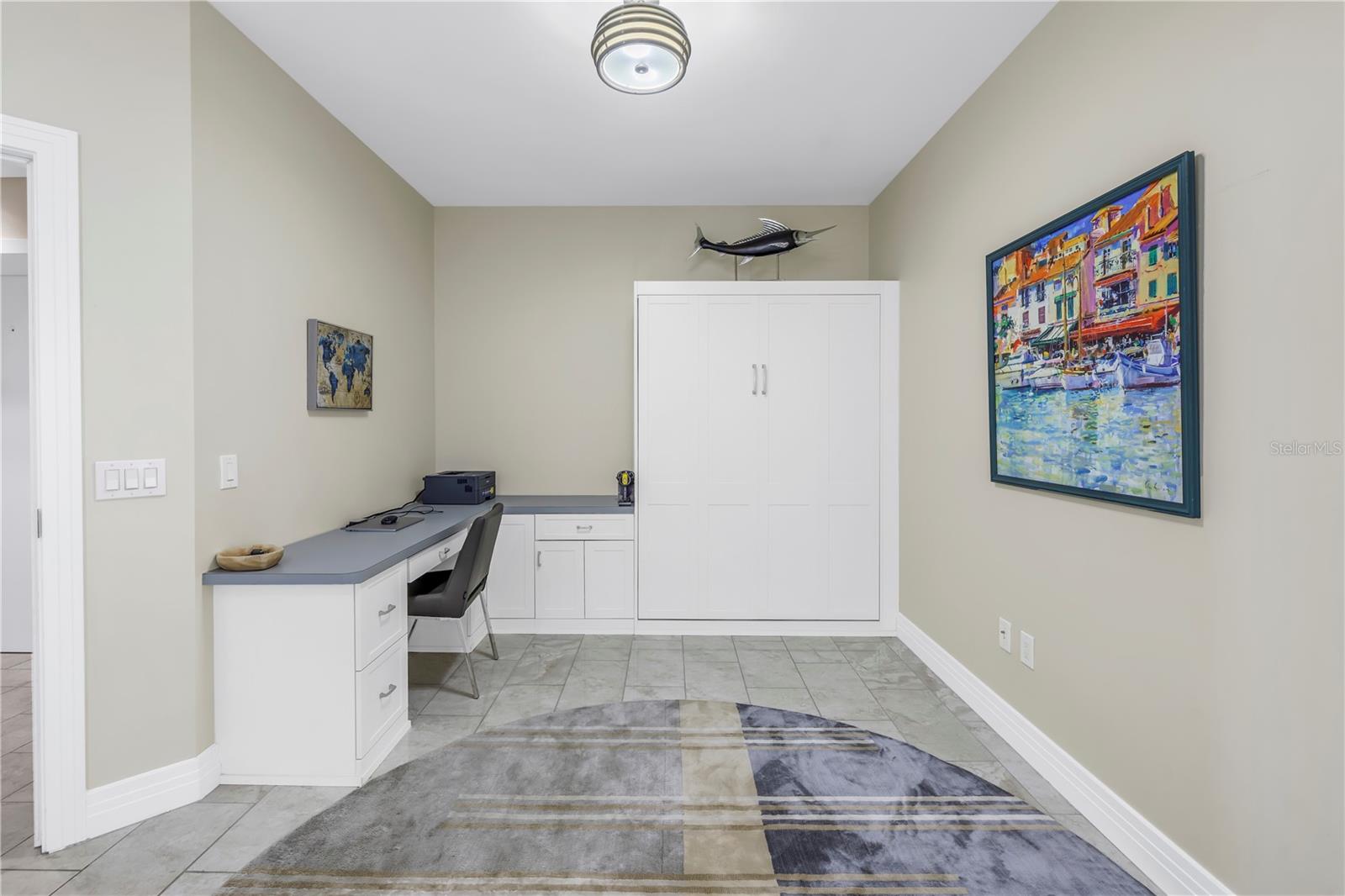 1325 SNELL ISLE BLVD NE #611