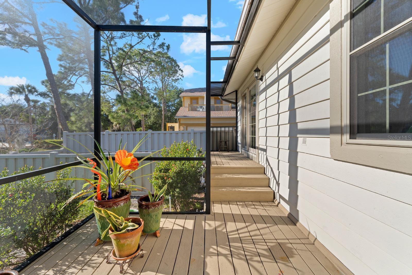 767 CAYA COSTA CT NE