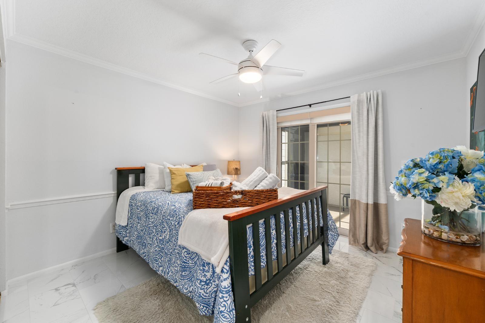 767 CAYA COSTA CT NE