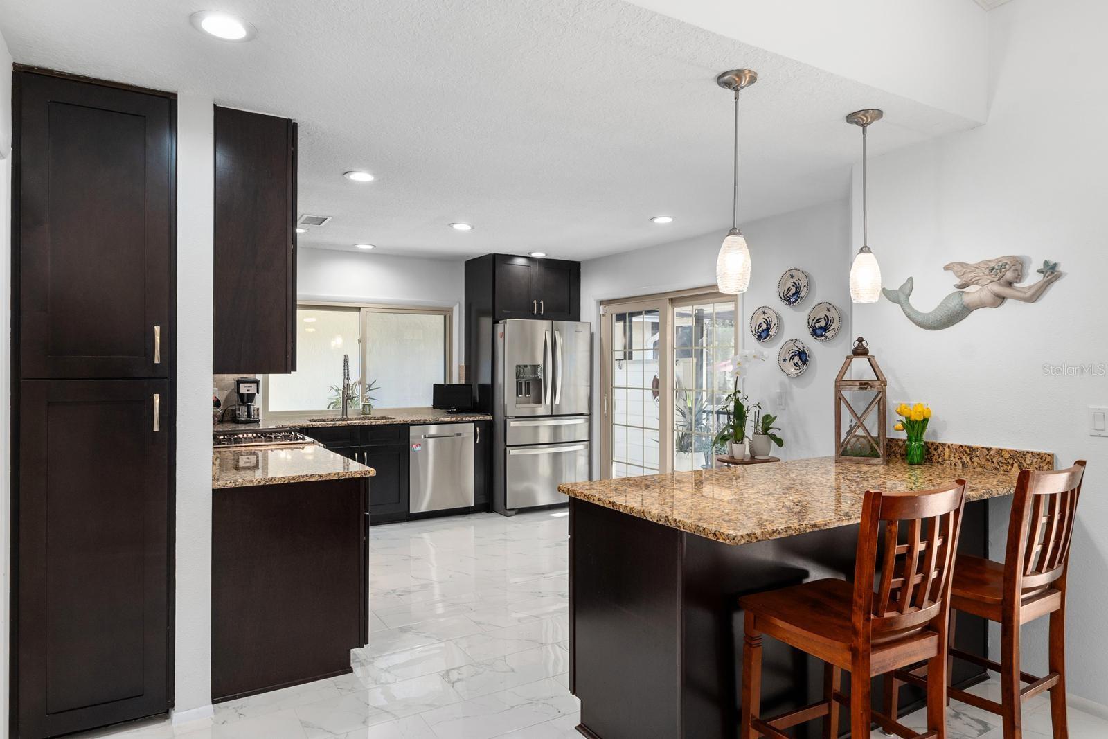 767 CAYA COSTA CT NE