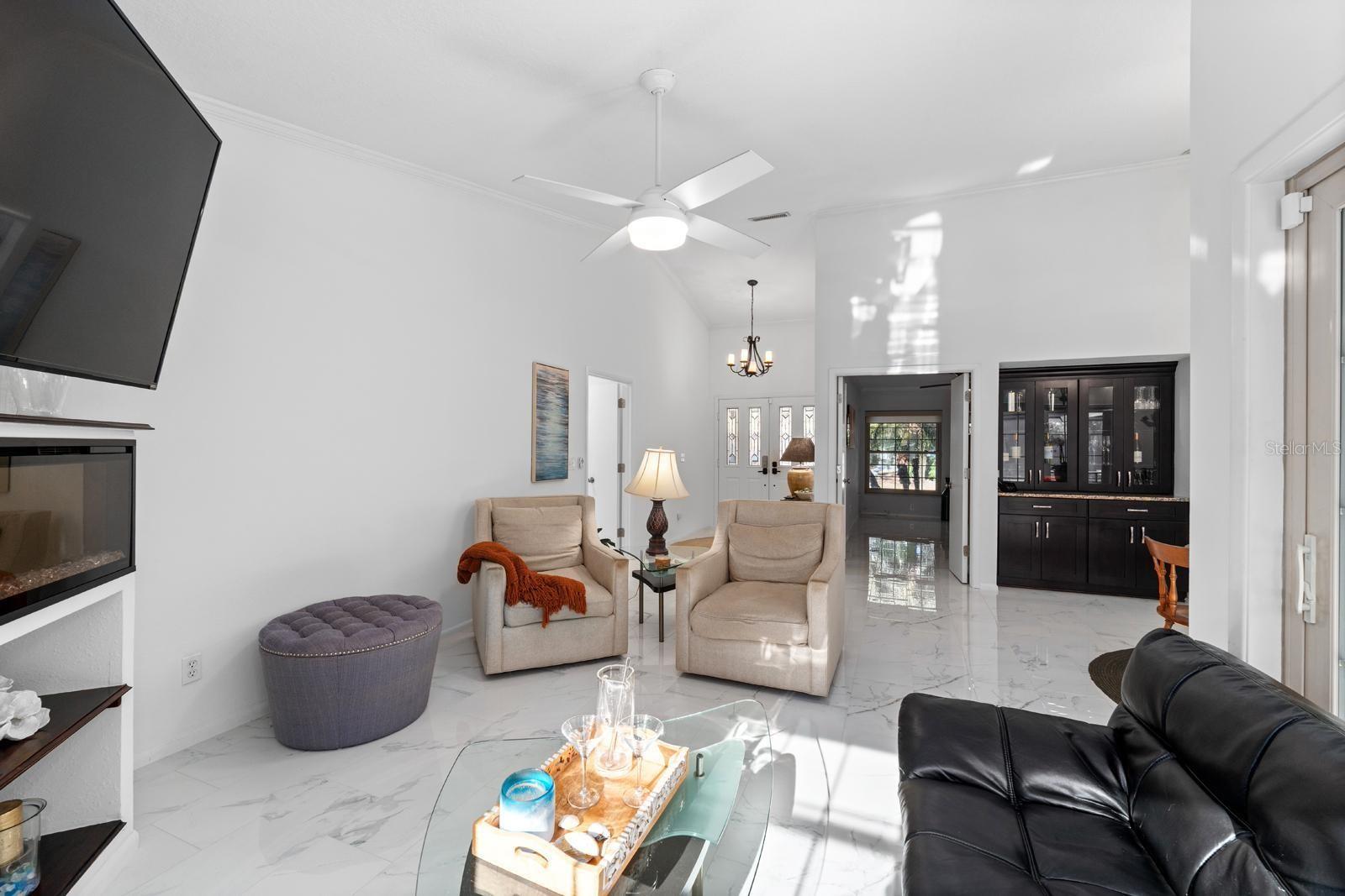 767 CAYA COSTA CT NE