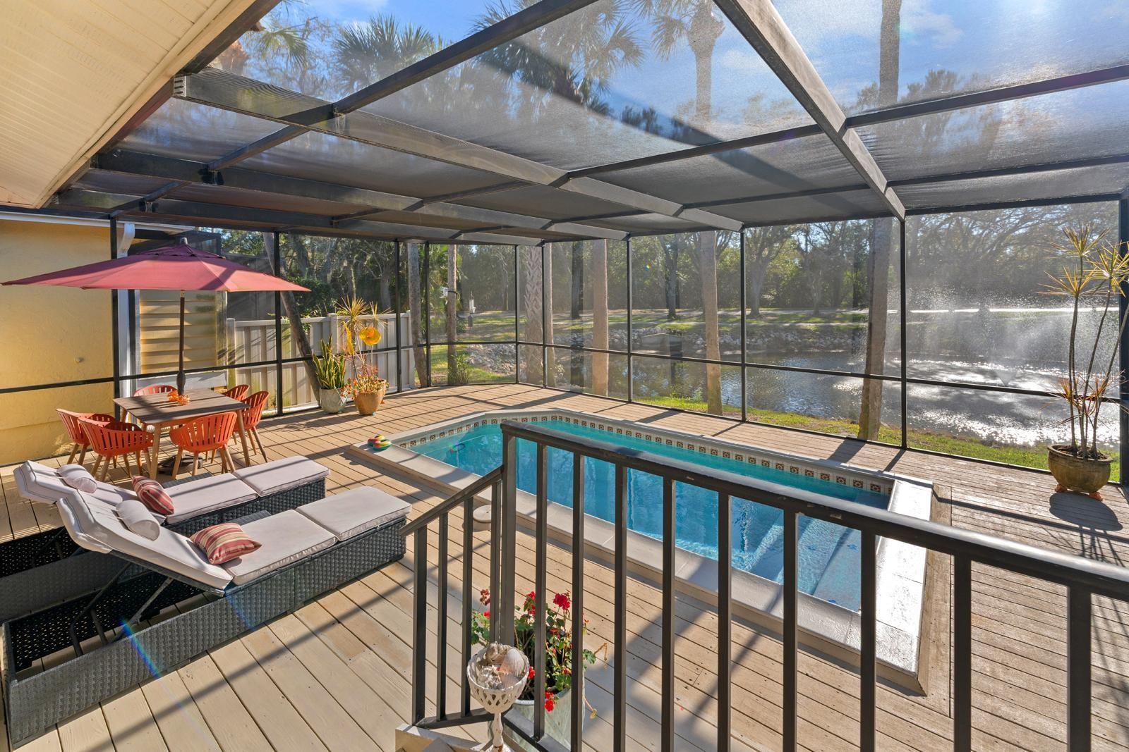 767 CAYA COSTA CT NE