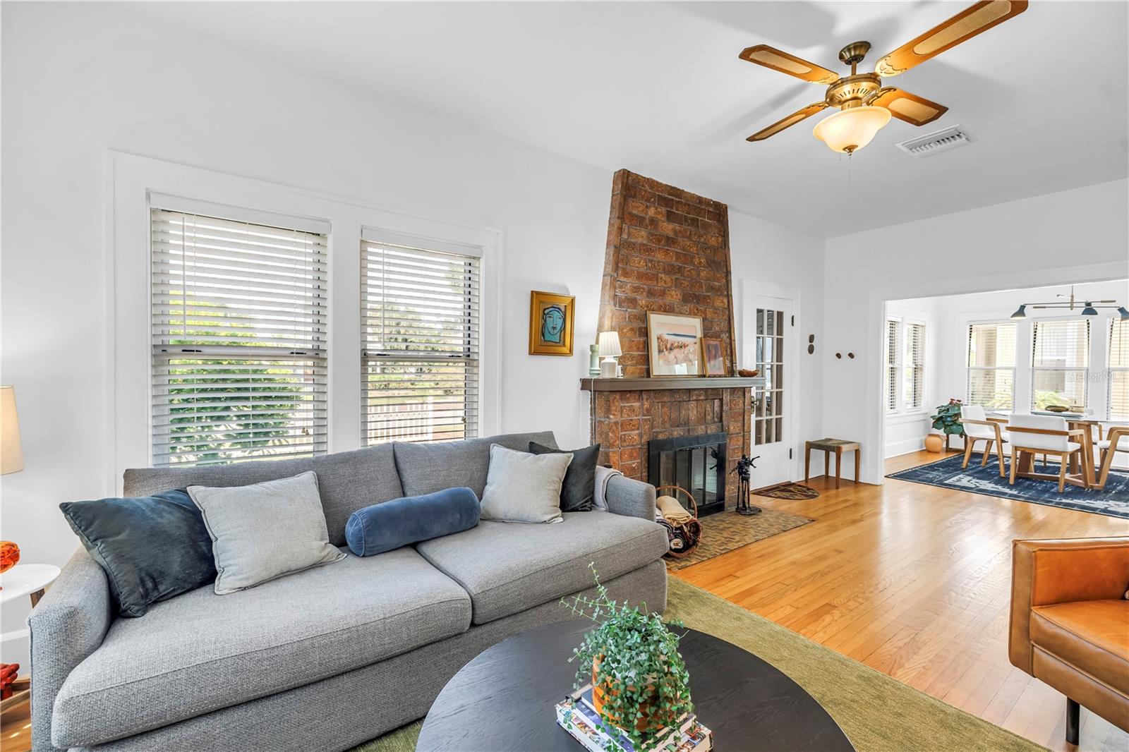 2850 DARTMOUTH AVE N