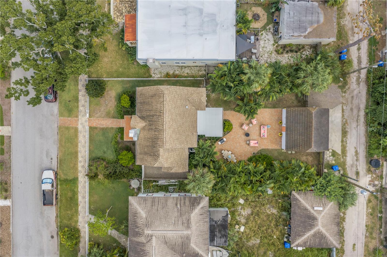 2850 DARTMOUTH AVE N