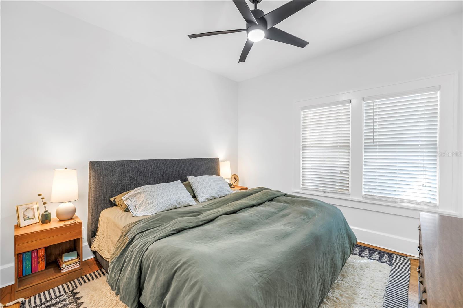 2850 DARTMOUTH AVE N