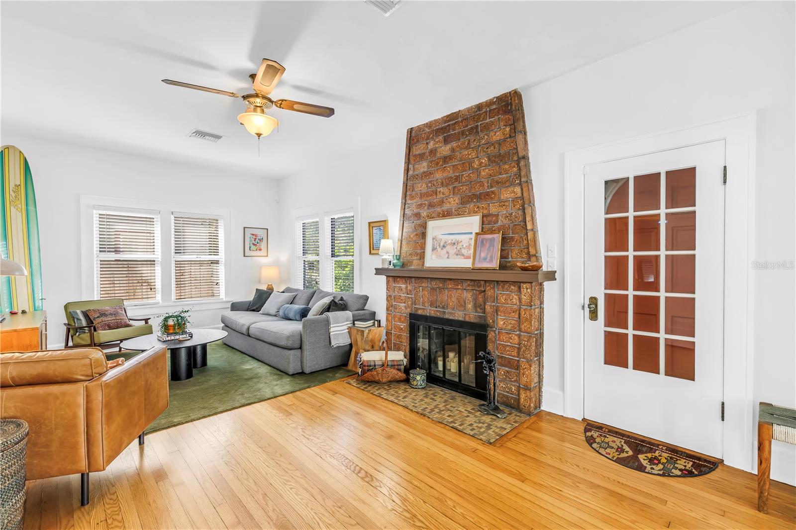 2850 DARTMOUTH AVE N