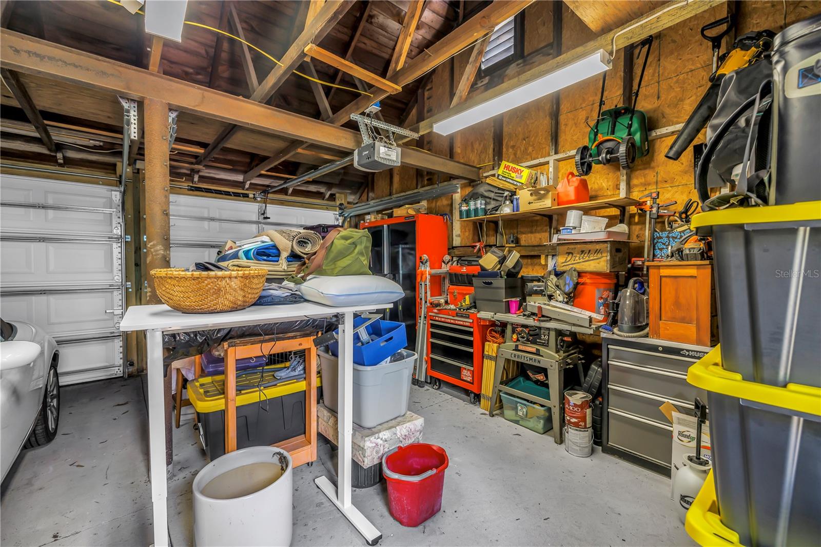 2850 DARTMOUTH AVE N