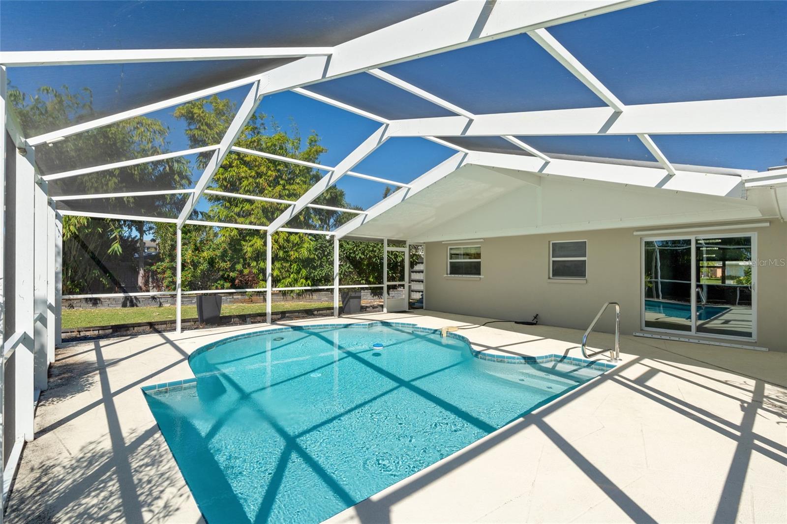 13632 IMPERIAL GROVES DR S