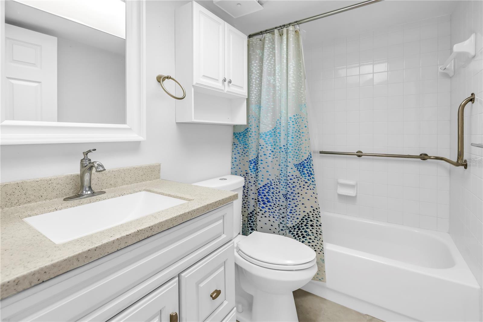 1320 PASADENA AVE S #203